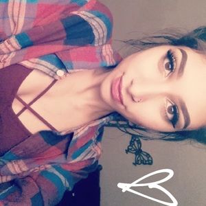 Meet your Posher, Angelina